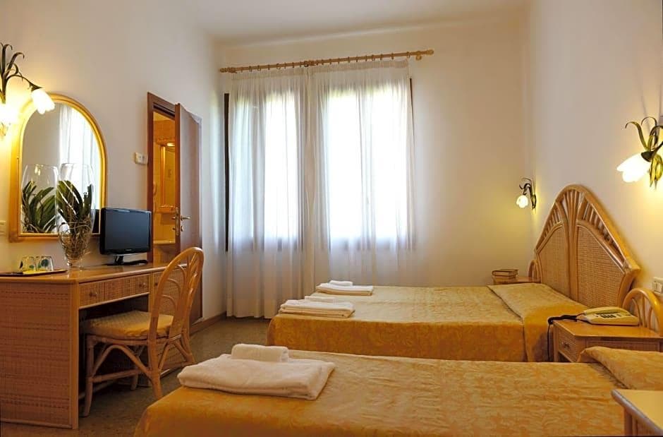 Villa Orio E Beatrice, General view