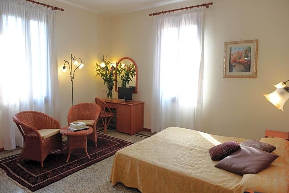 Villa Orio E Beatrice, Lobby