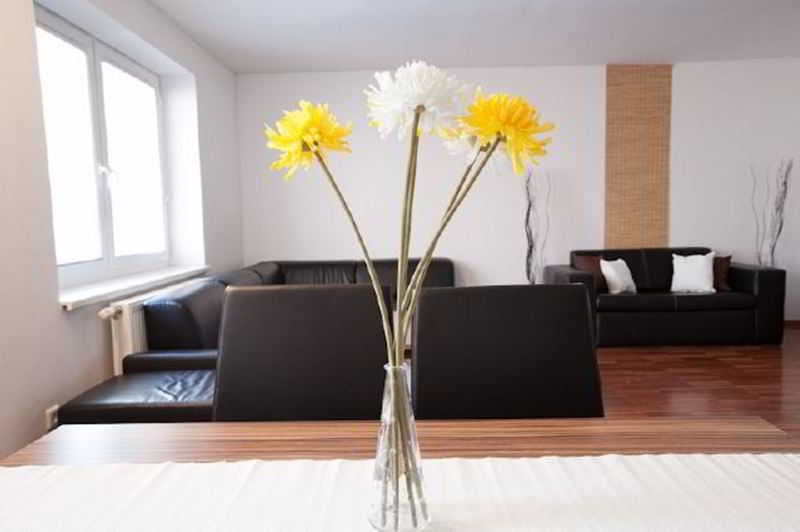 Royal Living Apartments, Room