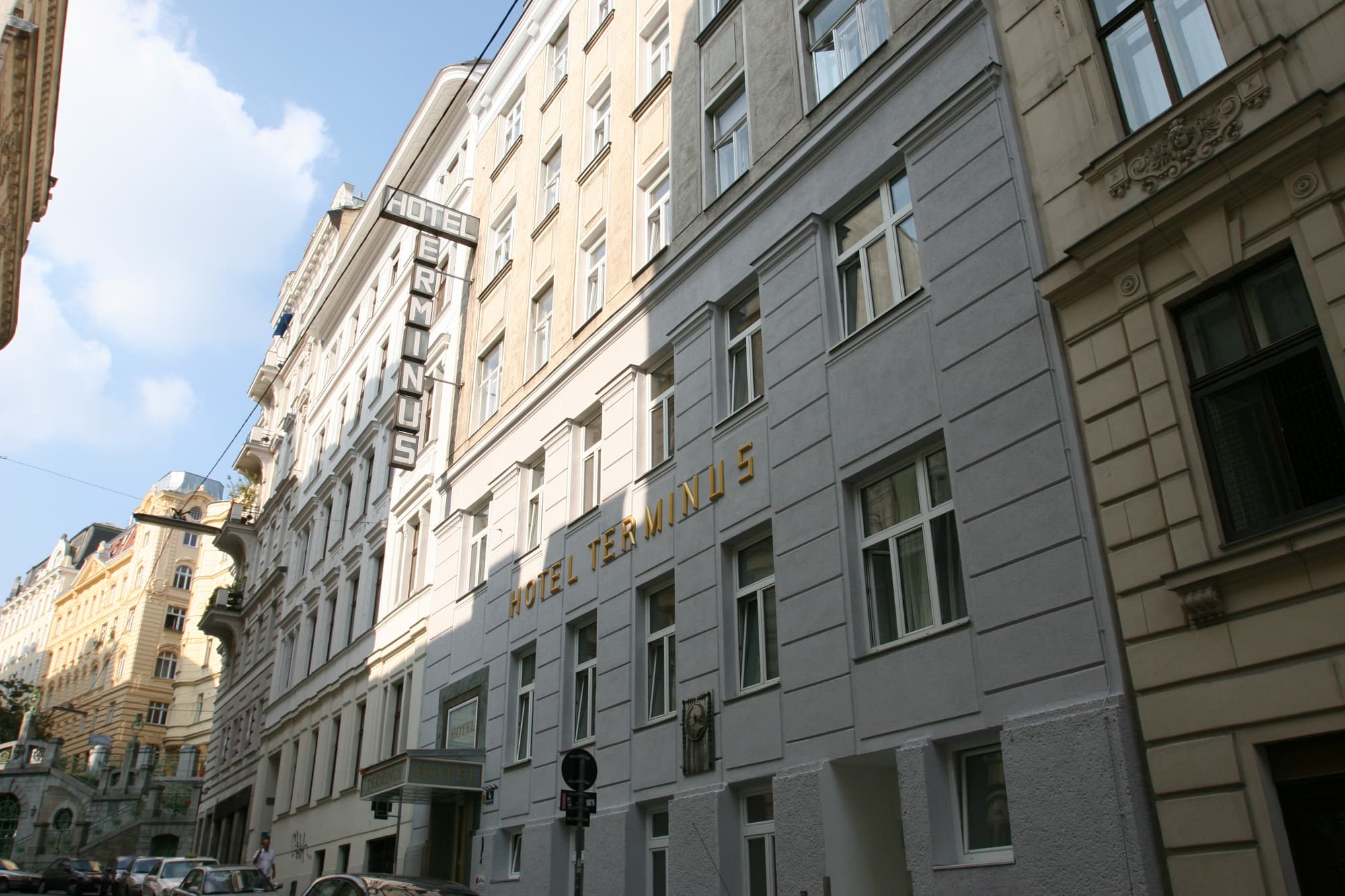 Hotel Terminus, General view