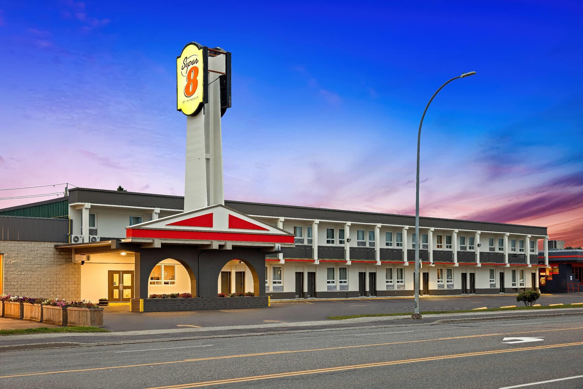 Super 8 By Wyndham Thunder Bay, General view
