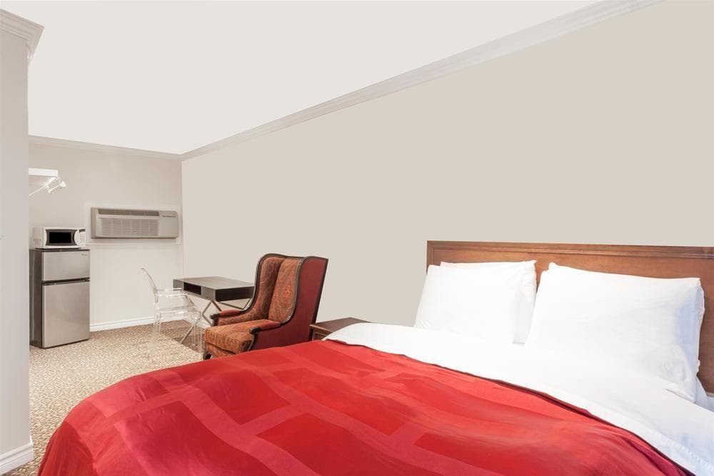 Knights Inn Kingston, Room