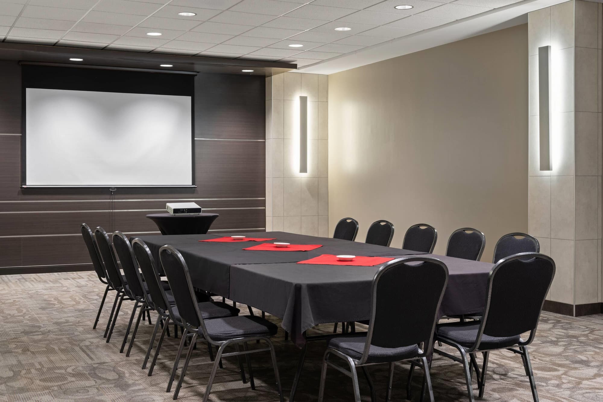 Ramada by Wyndham Saskatoon, Conferences