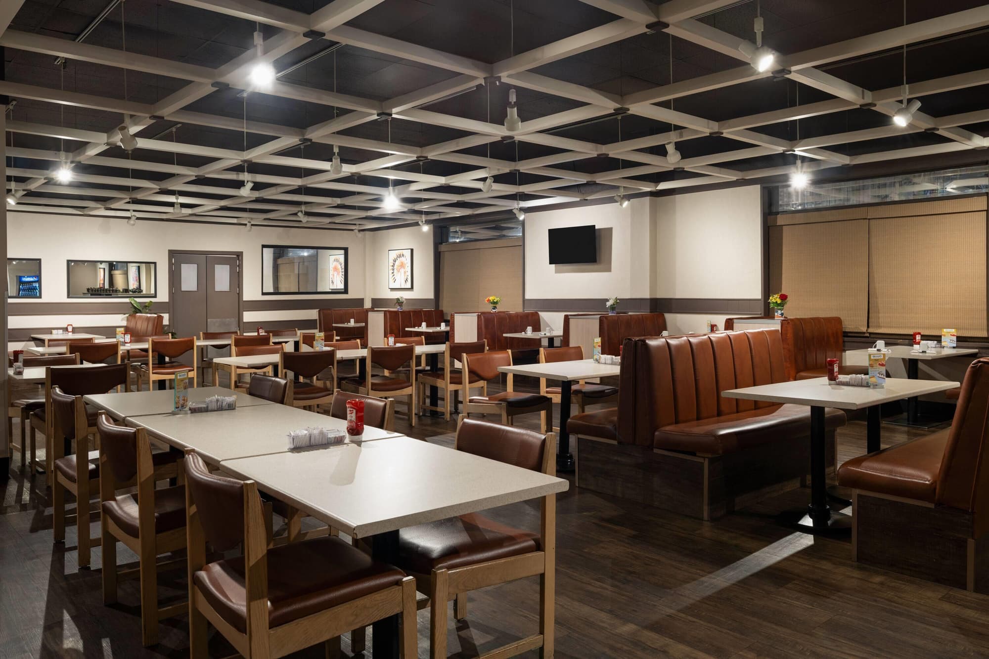 Ramada by Wyndham Saskatoon, Restaurant