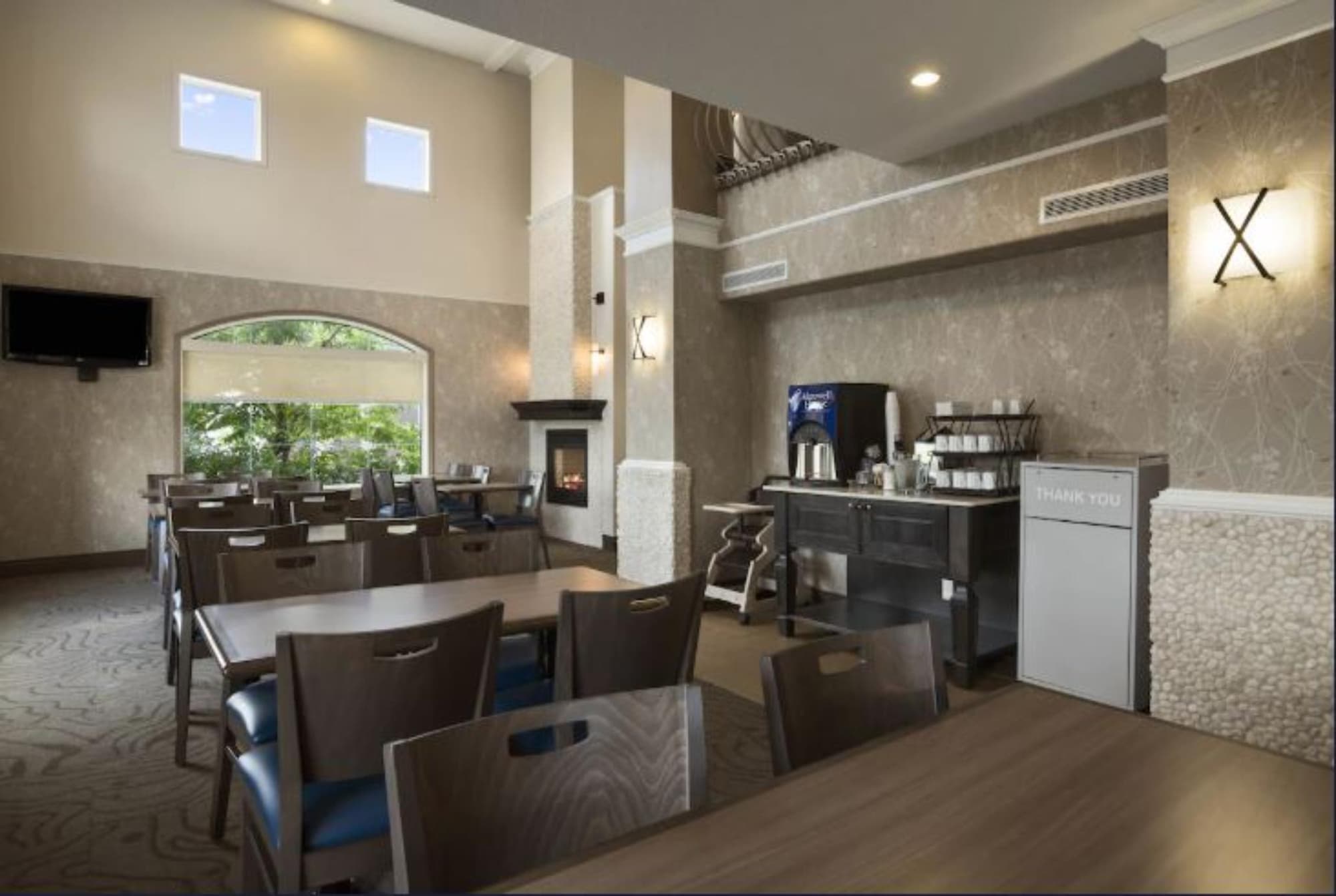 Days Inn & Suites By Wyndham Brandon, Restaurant