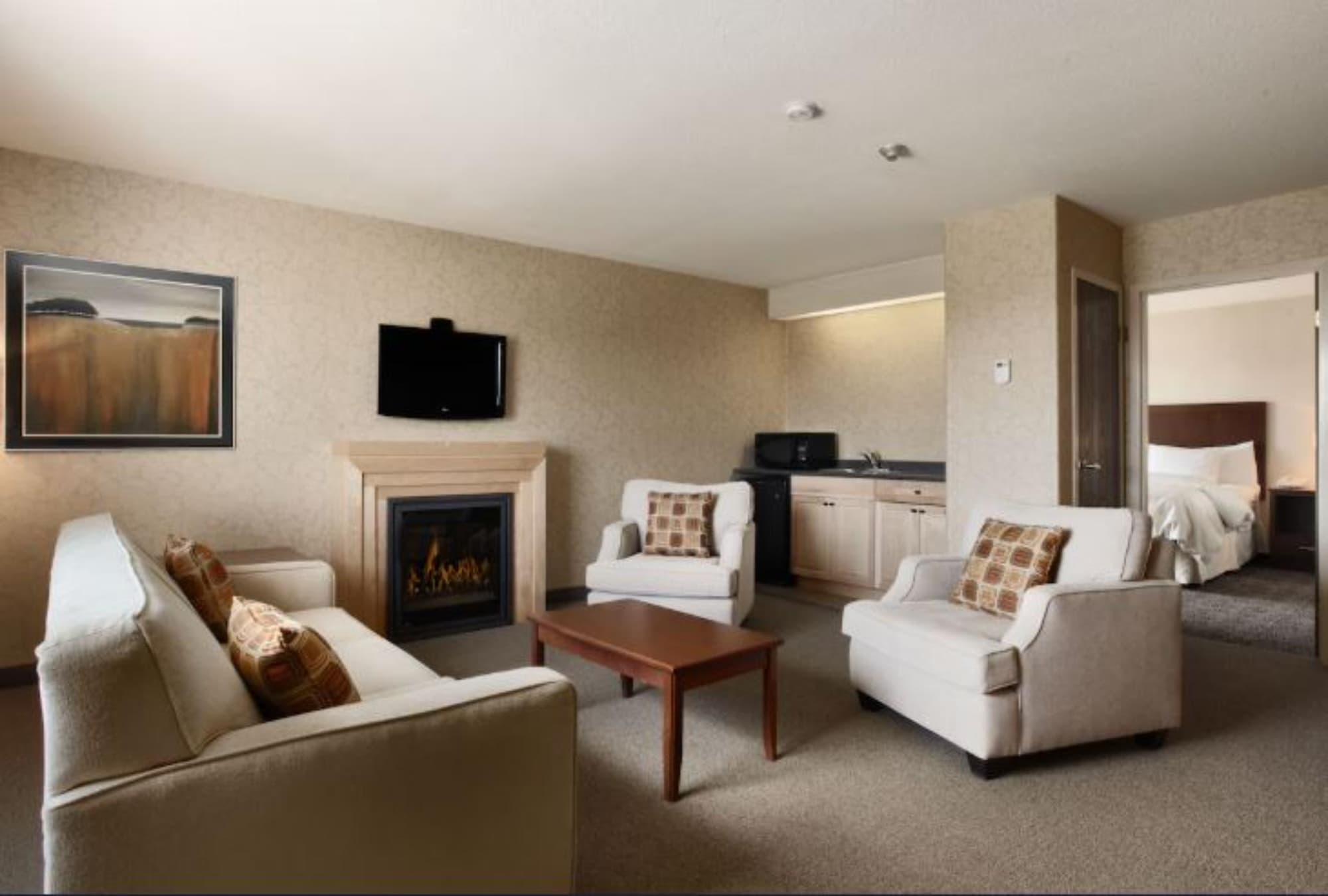 Days Inn & Suites By Wyndham Brandon, Room