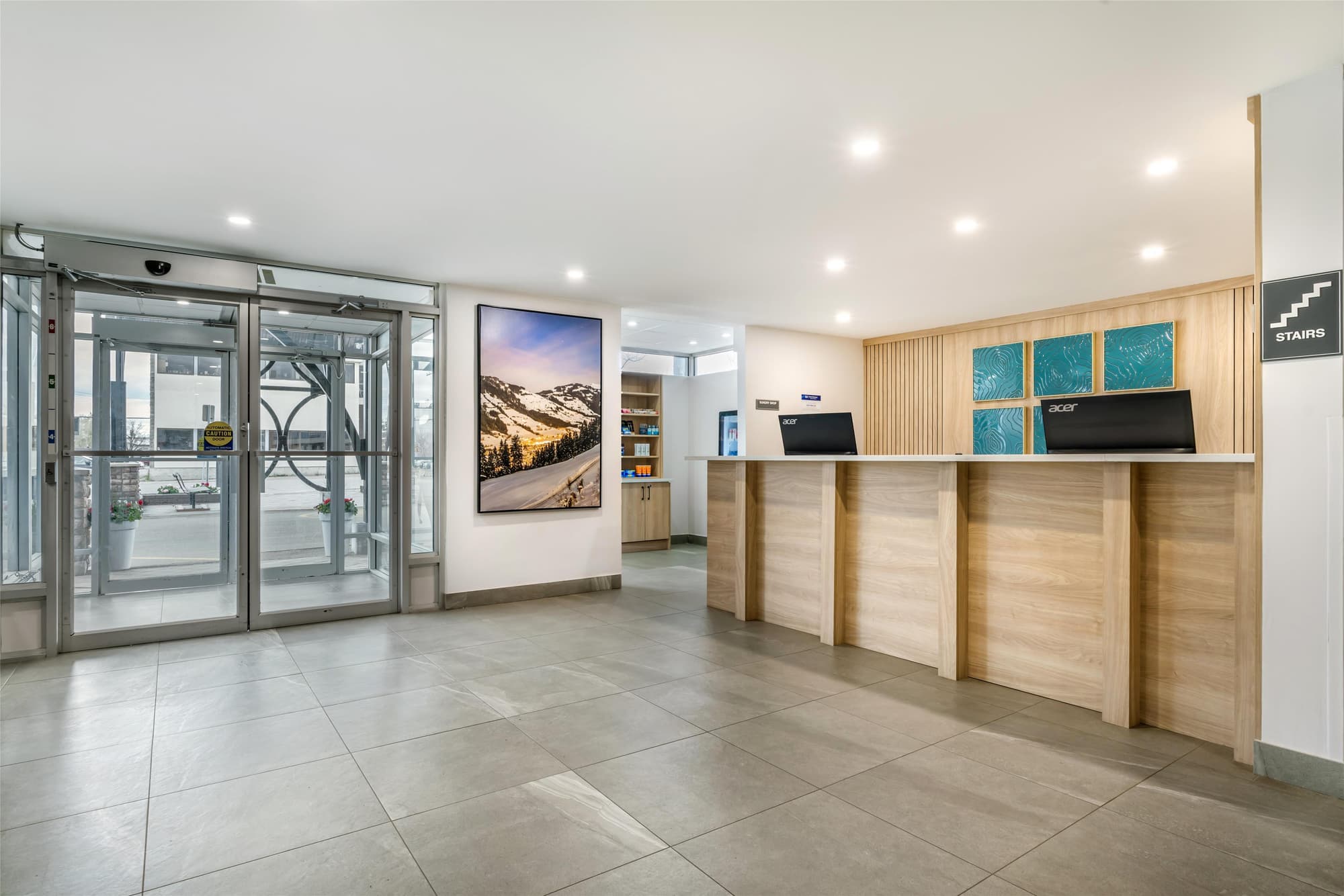 Best Western Prince George Downtown, Lobby