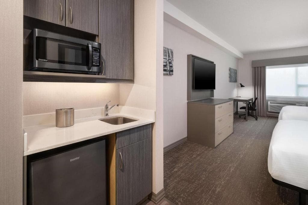 Best Western Prince George Downtown, Room