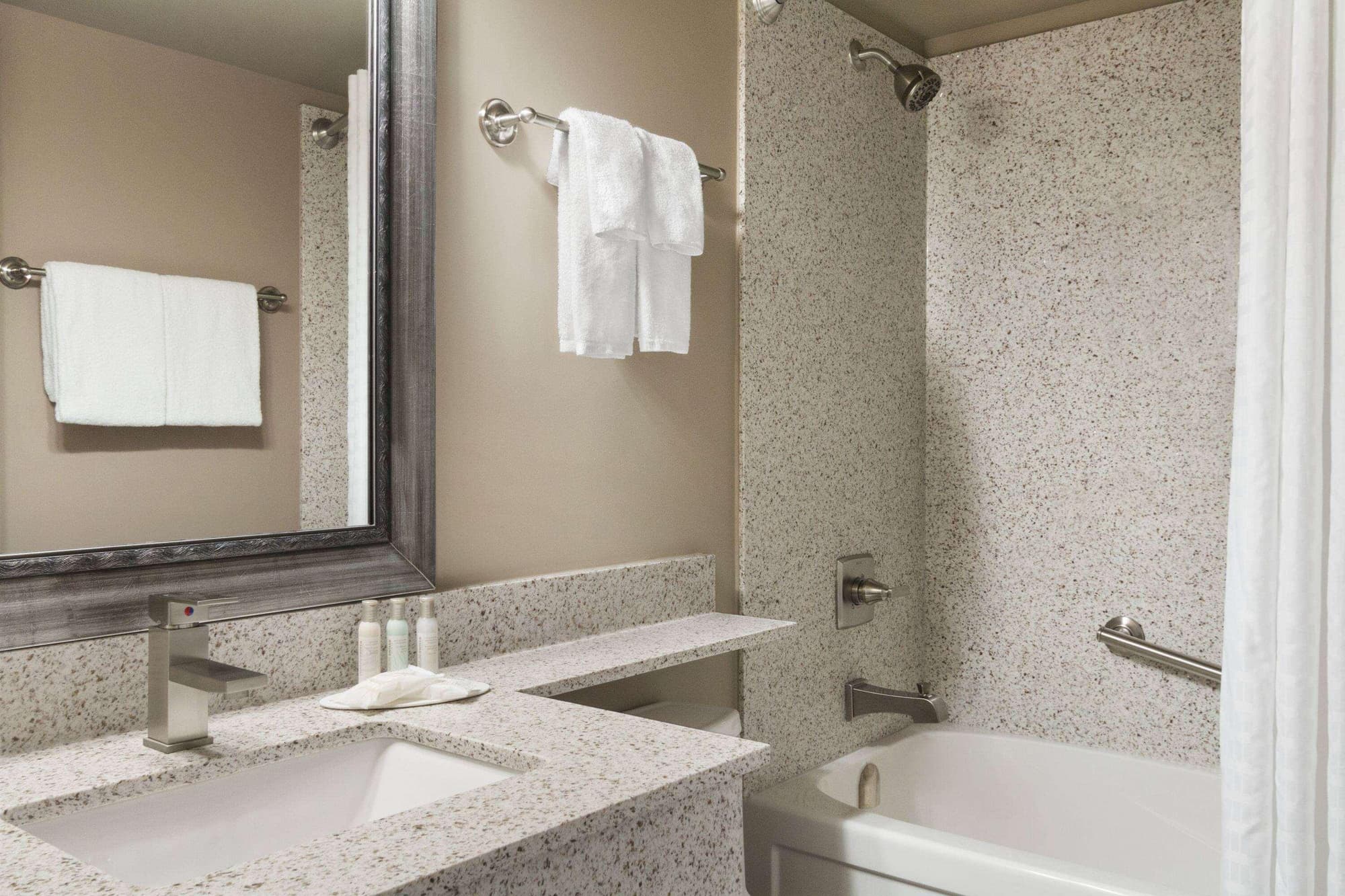 Best Western Prince George Downtown, Room