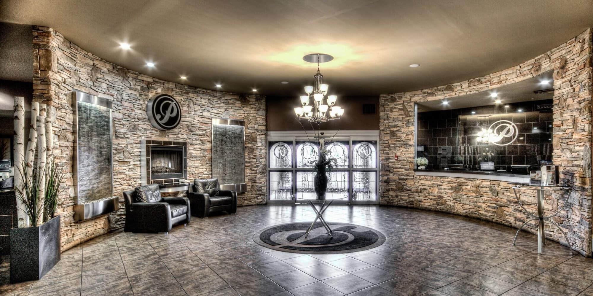 Podollan Inn & Spa Grande Prairie, Lobby
