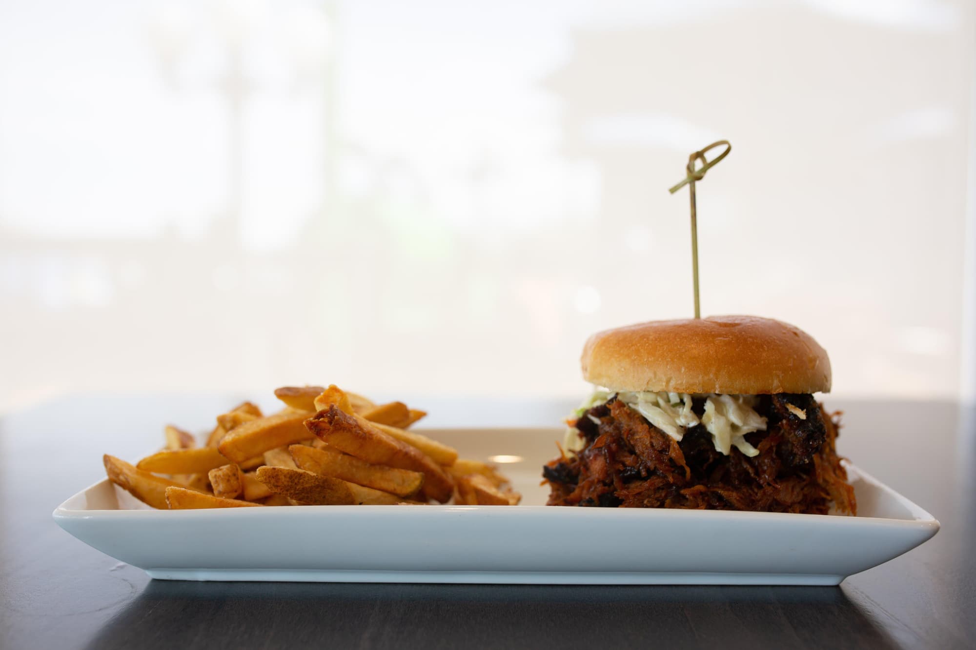 Holiday Inn Peterborough Waterfront, Restaurant