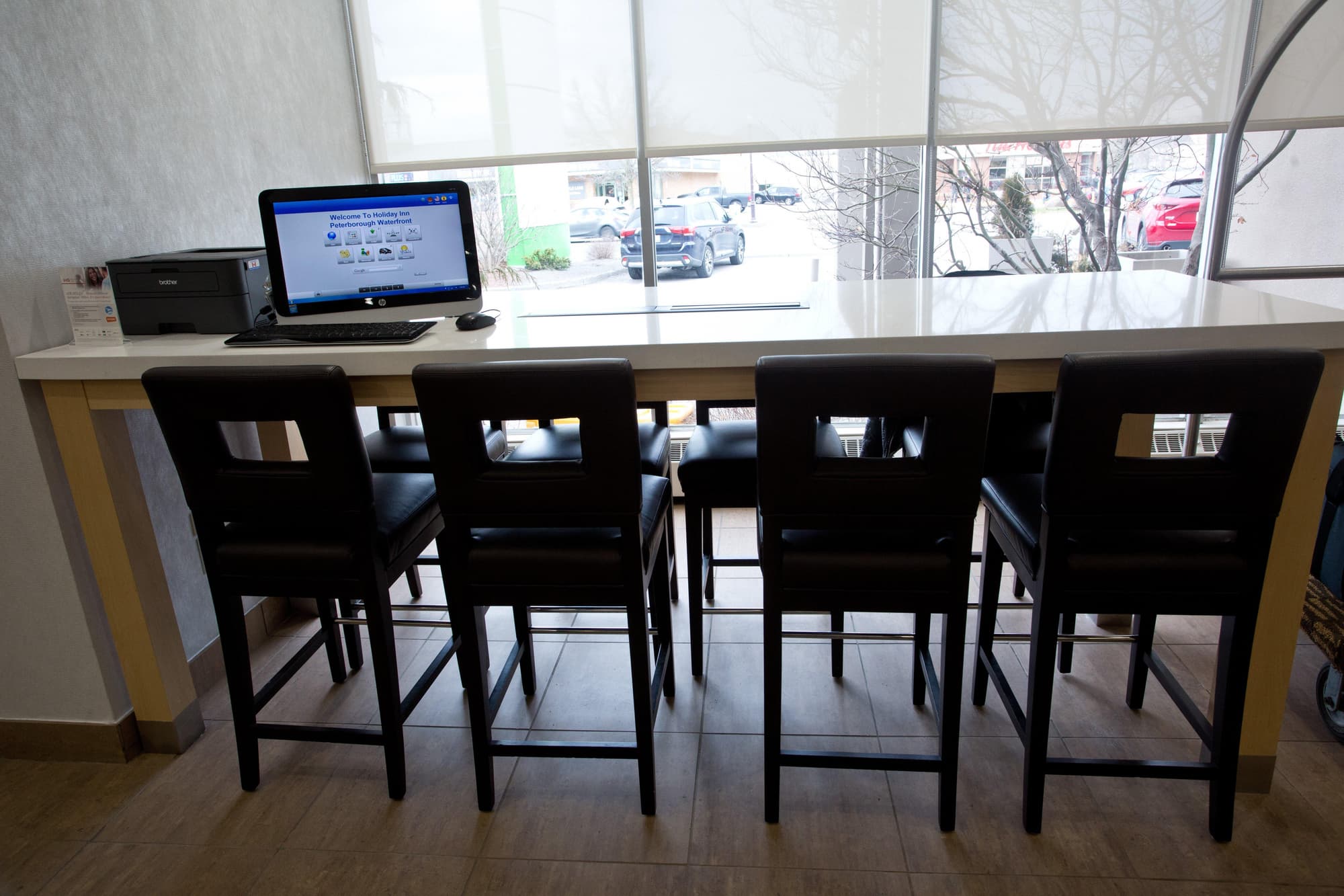 Holiday Inn Peterborough Waterfront, General view