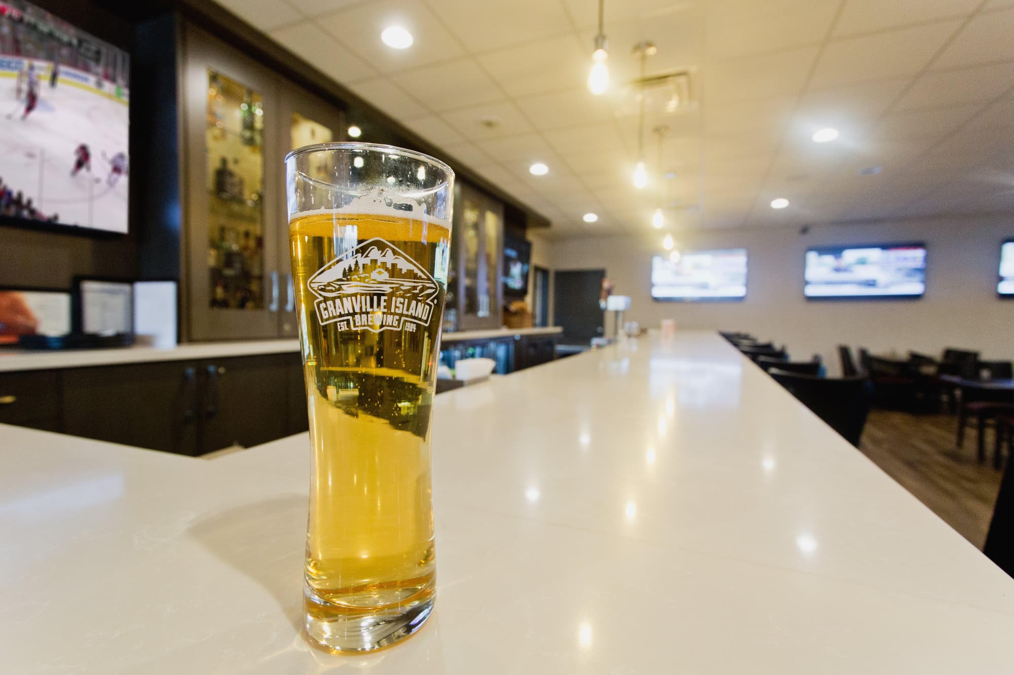 Holiday Inn Peterborough Waterfront, Restaurant