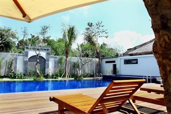 Grand Royal BIL Hotel, General view