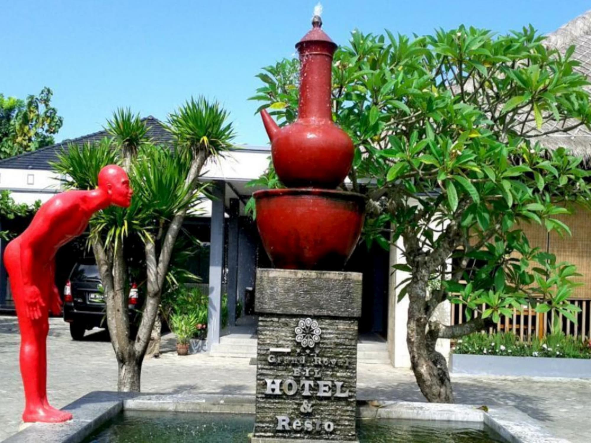 Grand Royal BIL Hotel, General view