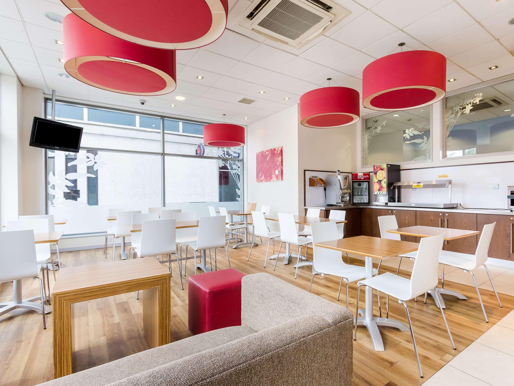 Travelodge Farnborough Central, Restaurant