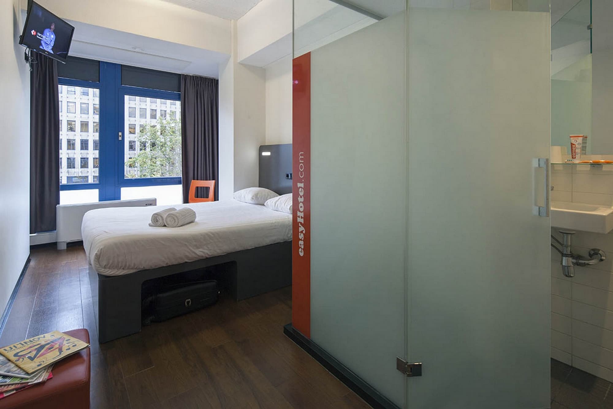 easyHotel Rotterdam City Centre, Room
