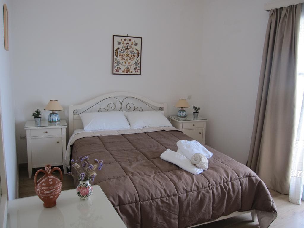 Perigiali Hotel Studios & Apartments, General view