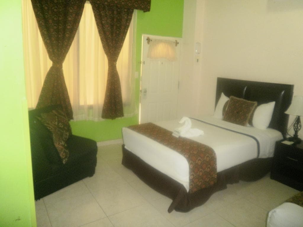 Esmeralda´s, General view