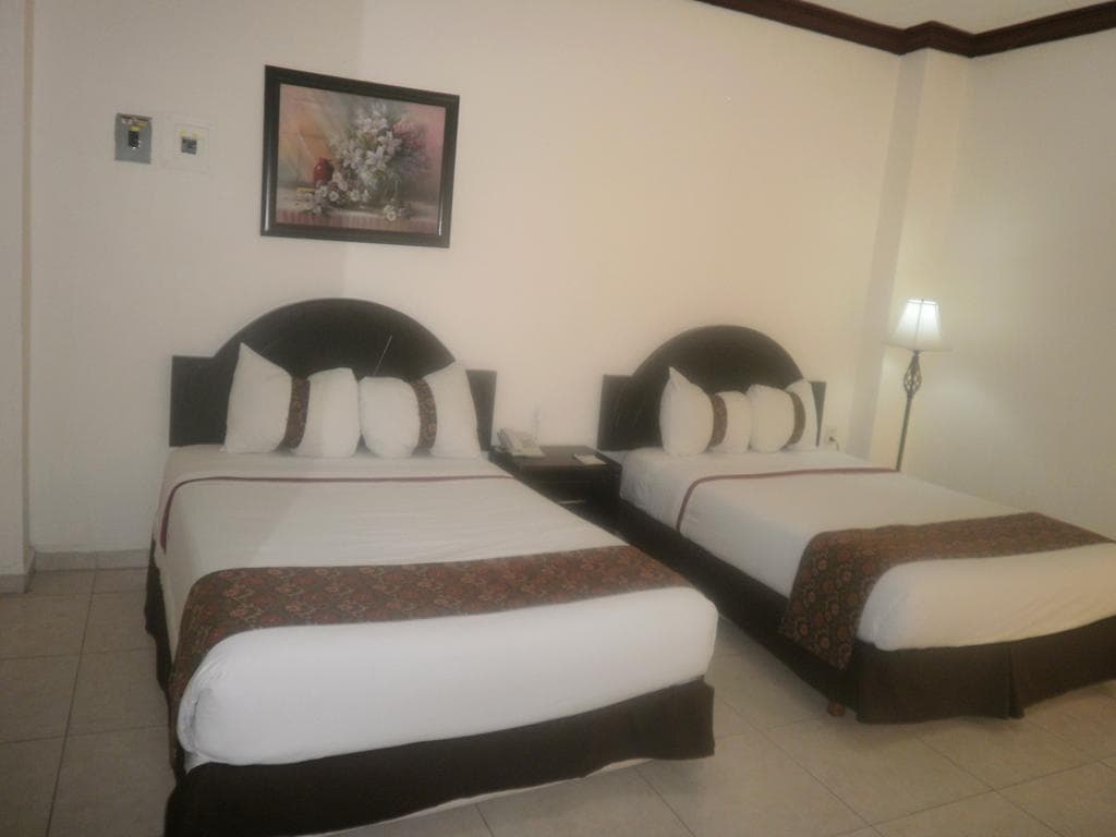 Esmeralda´s, General view