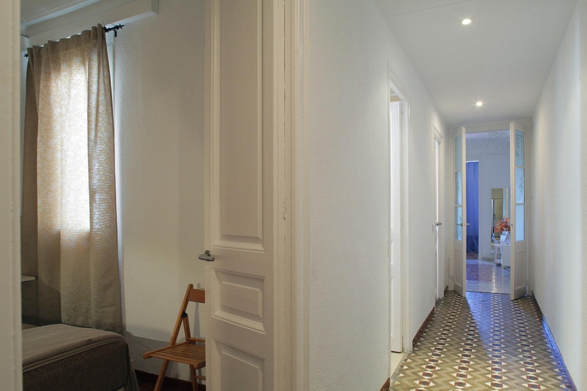 Hostal Balkonia, Room