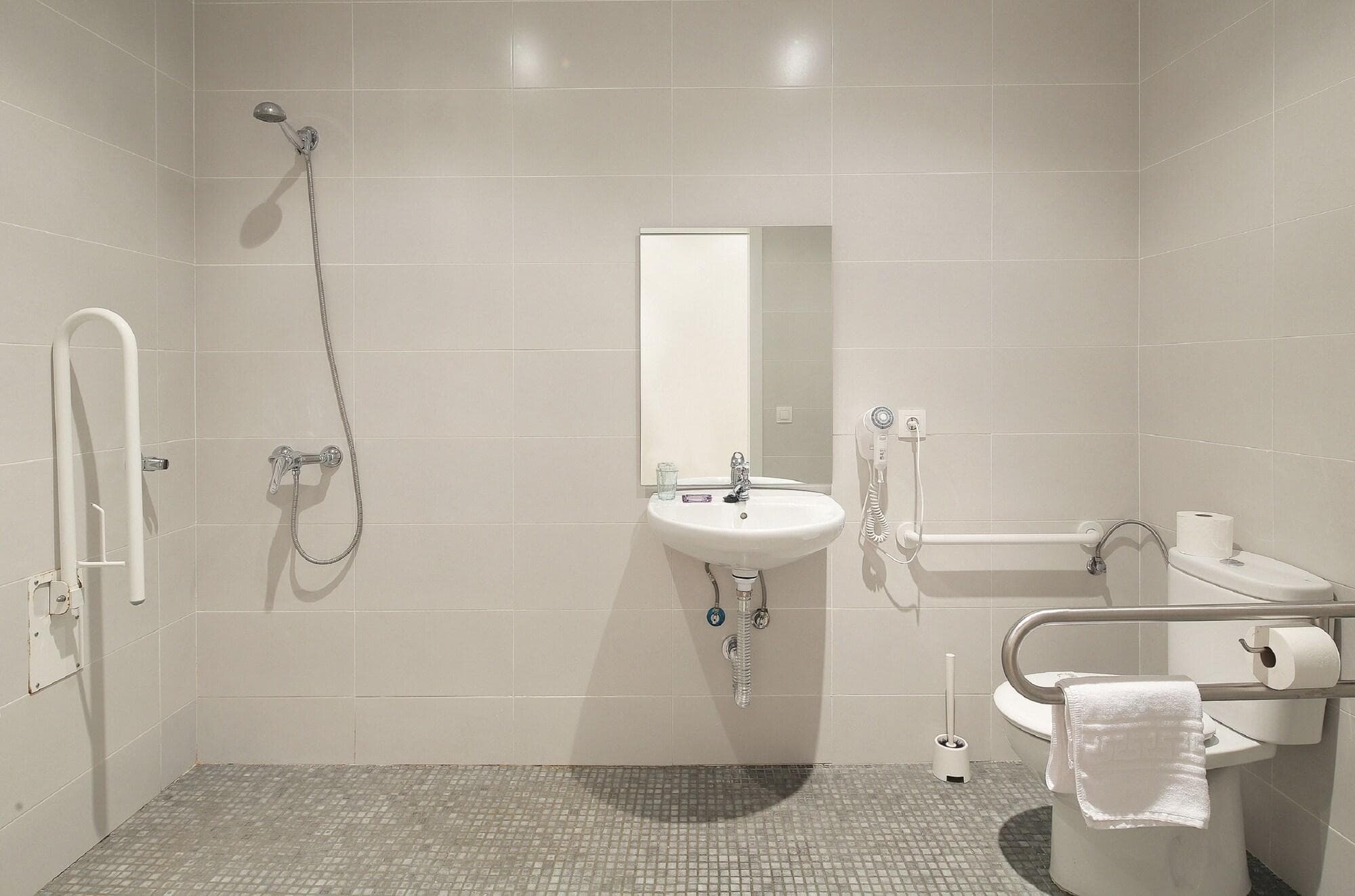 Hostal Balkonia, Room