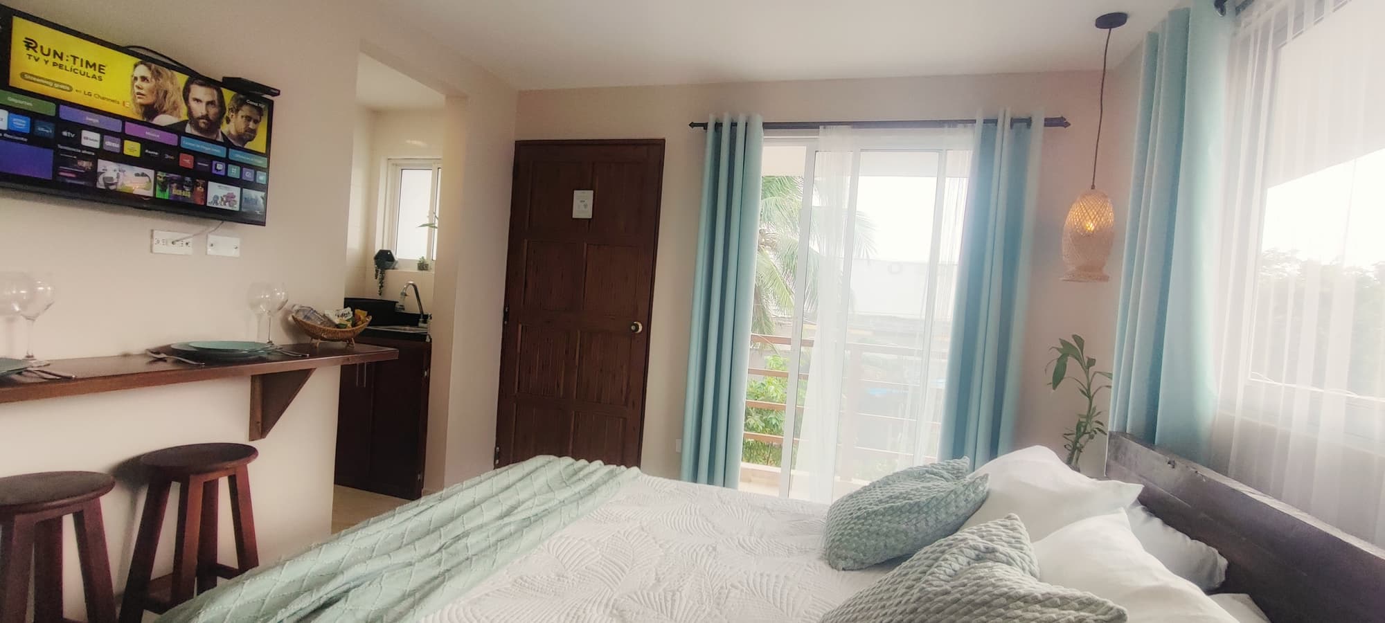 The Retreat Homeaway, General view