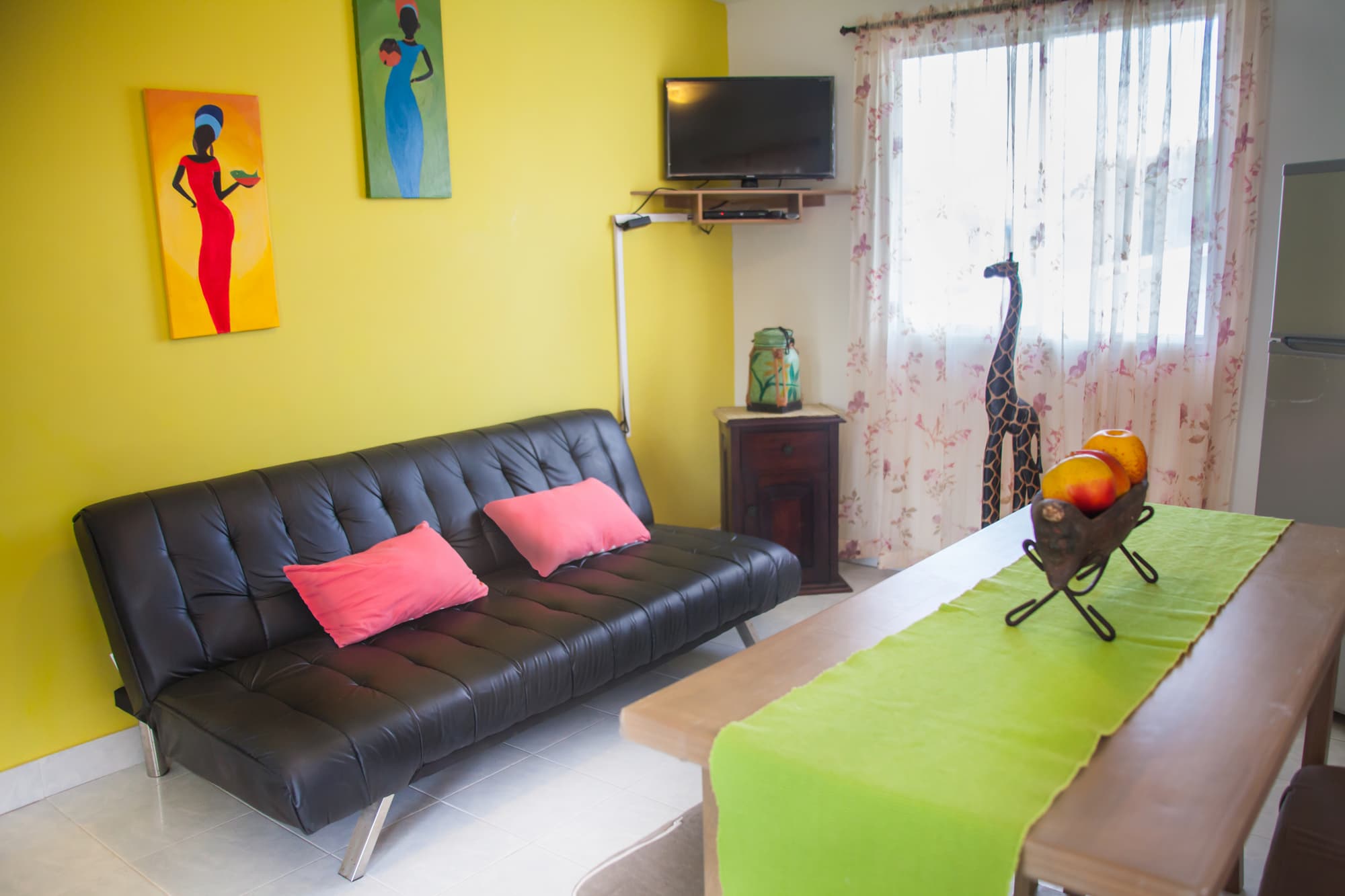 The Retreat Homeaway, Room