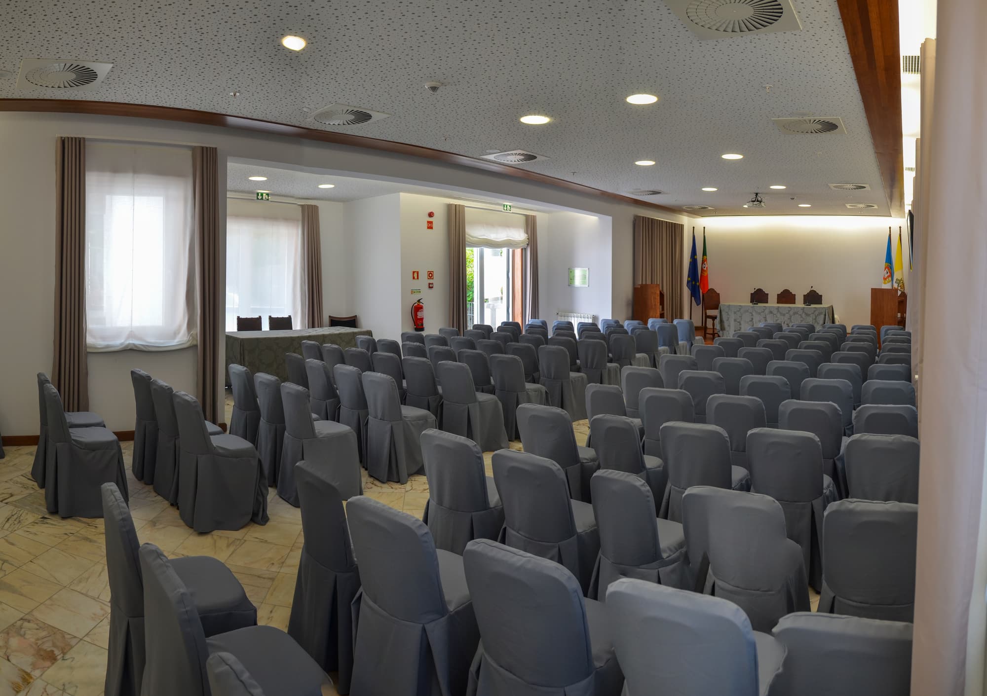 S. Bento Da Porta Aberta, Conferences