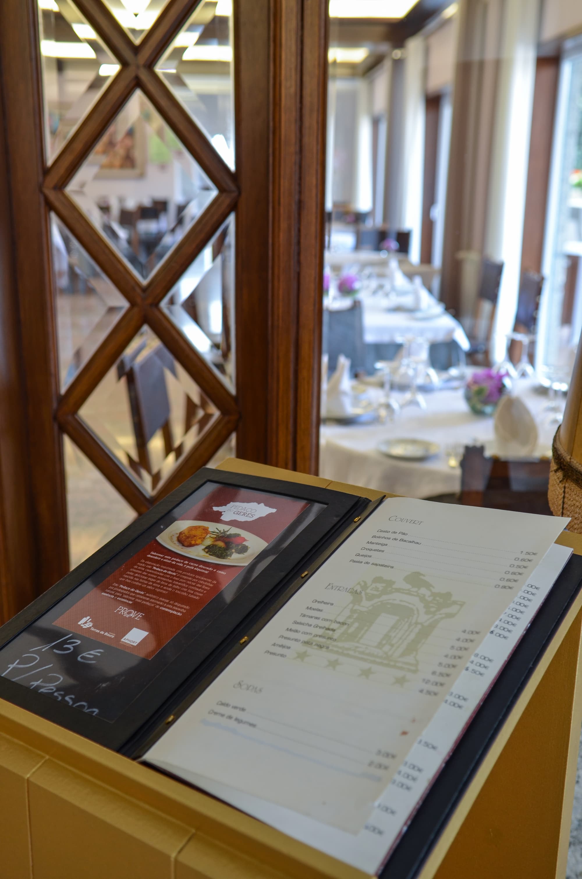 S. Bento Da Porta Aberta, Restaurant