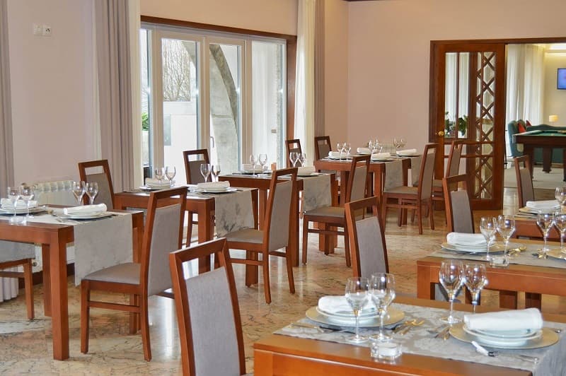 S. Bento Da Porta Aberta, Restaurant