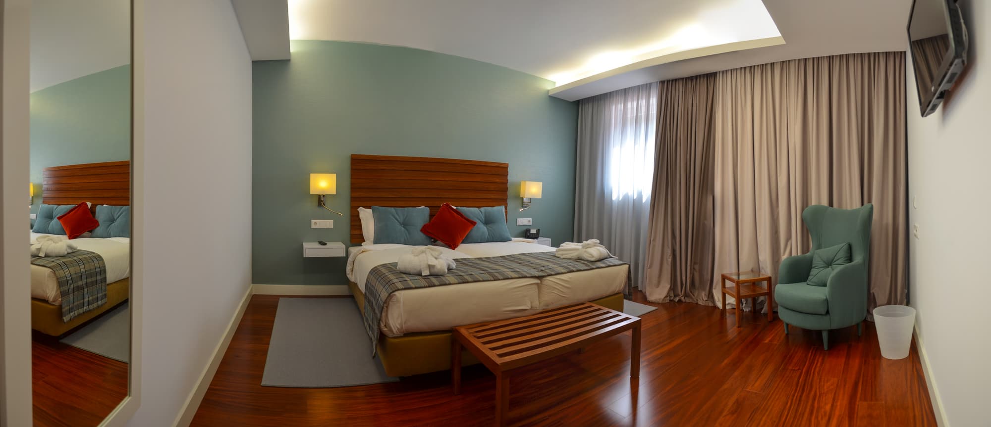 S. Bento Da Porta Aberta, Room