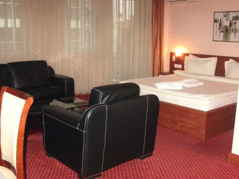 Royal Hotel&Spa Pristina, Room