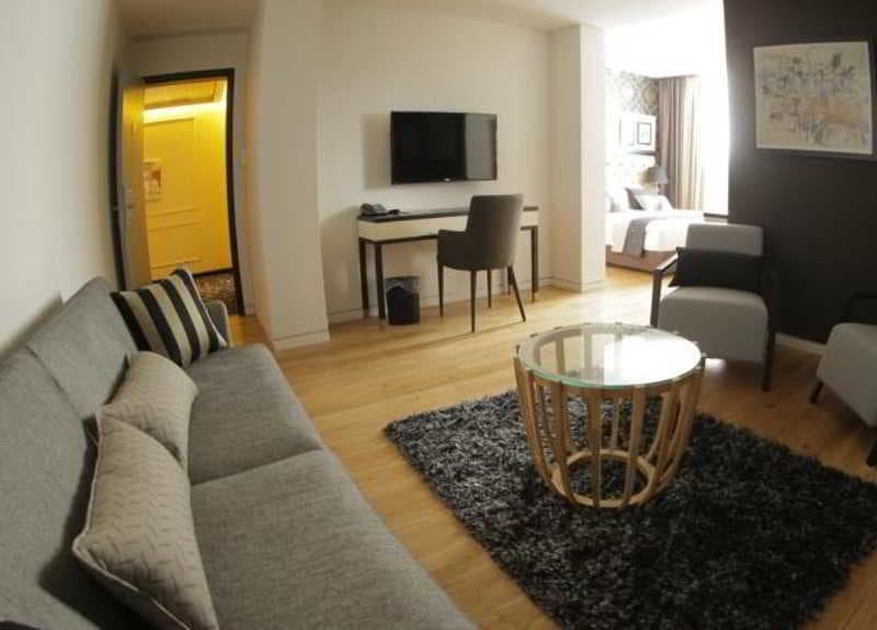 Stay Kook Suites, Room