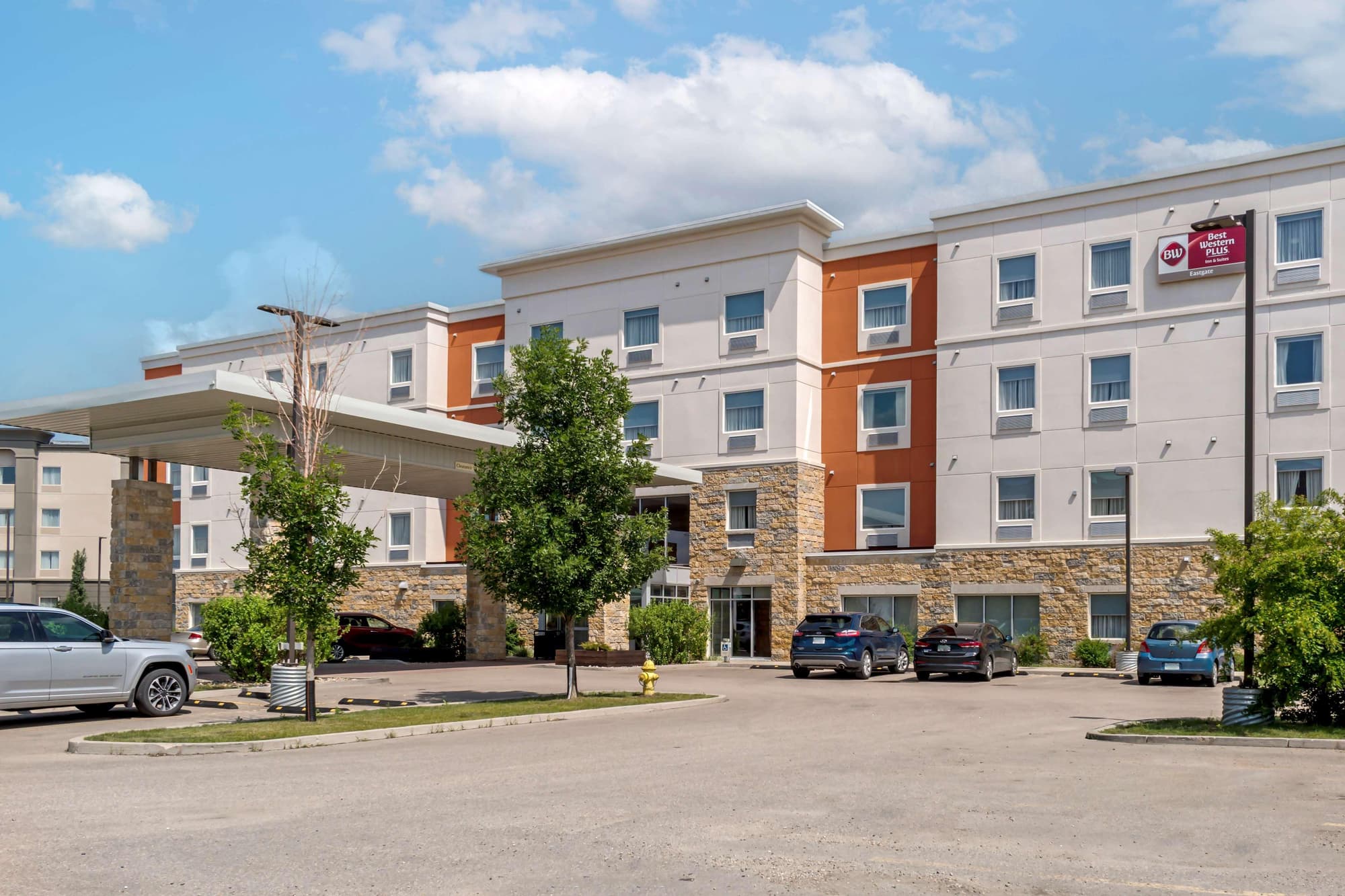 Best Western Plus Eastgate Inn & Suites, General view