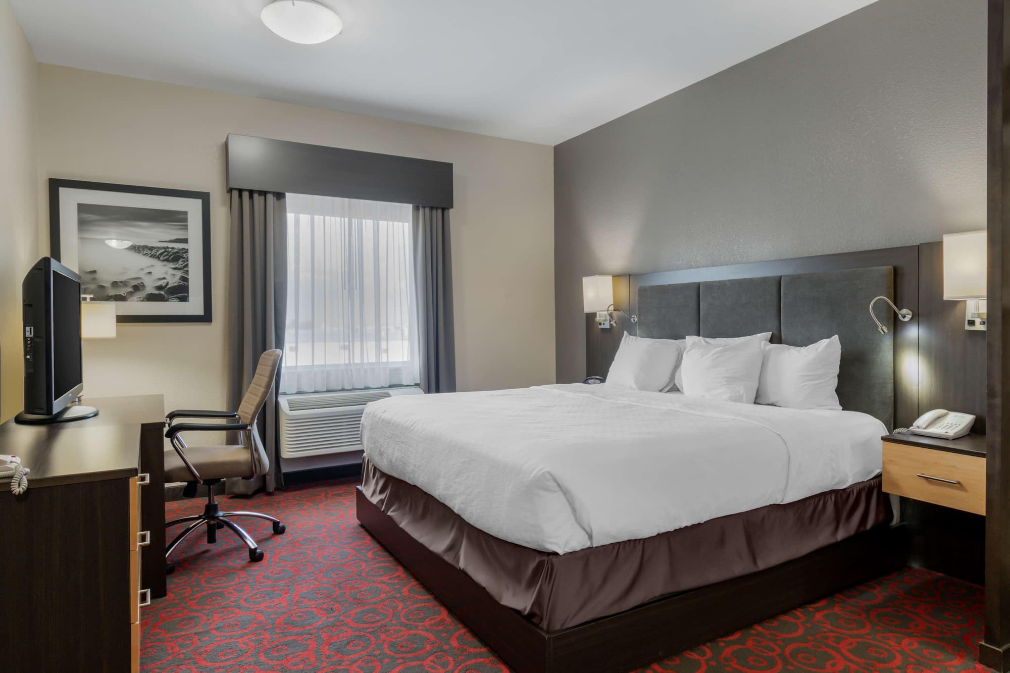 Best Western Plus Eastgate Inn & Suites, Room