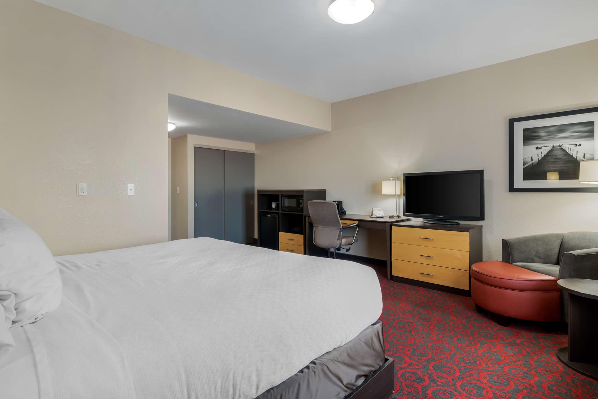 Best Western Plus Eastgate Inn & Suites, Room