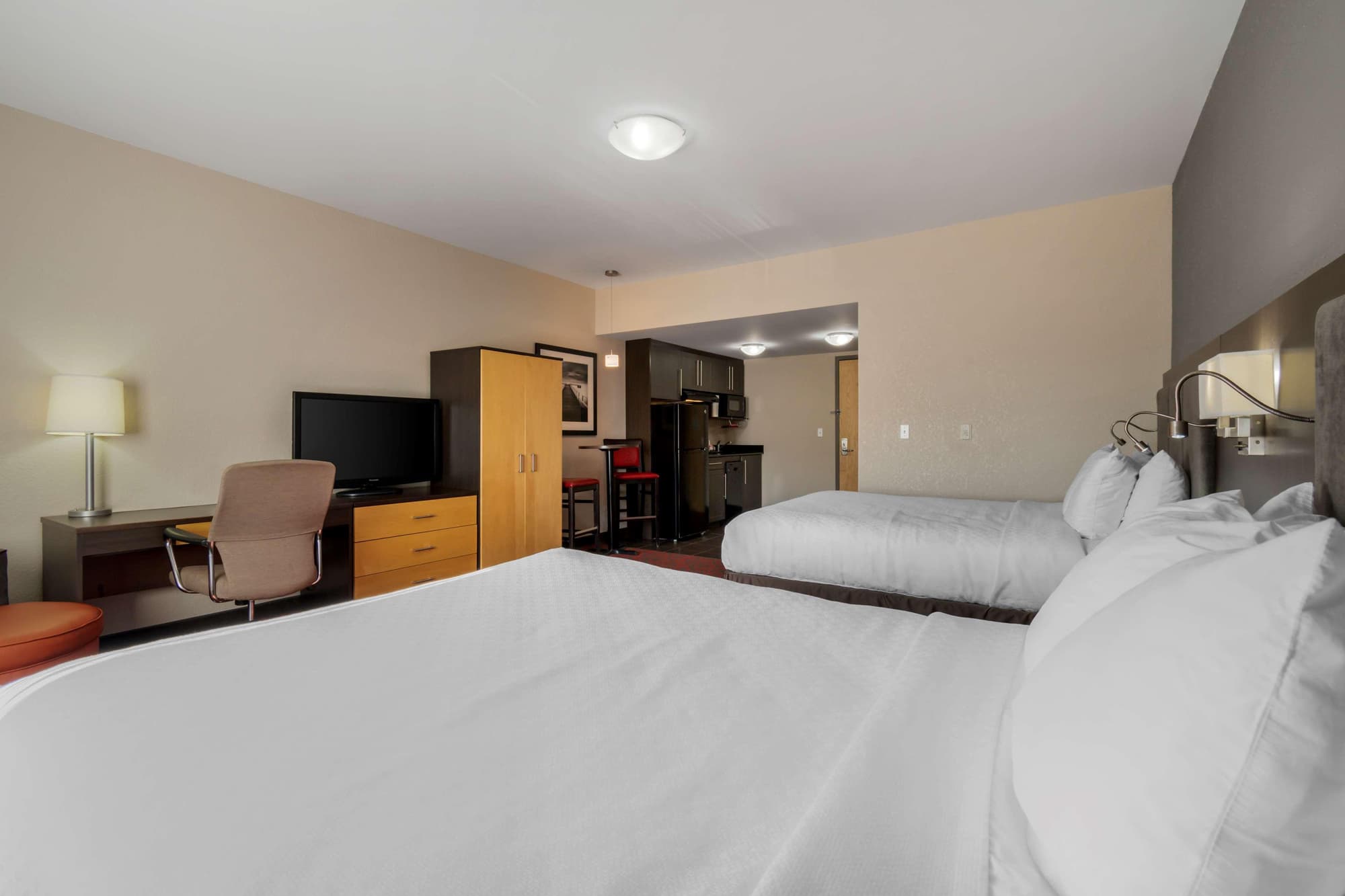 Best Western Plus Eastgate Inn & Suites, Room