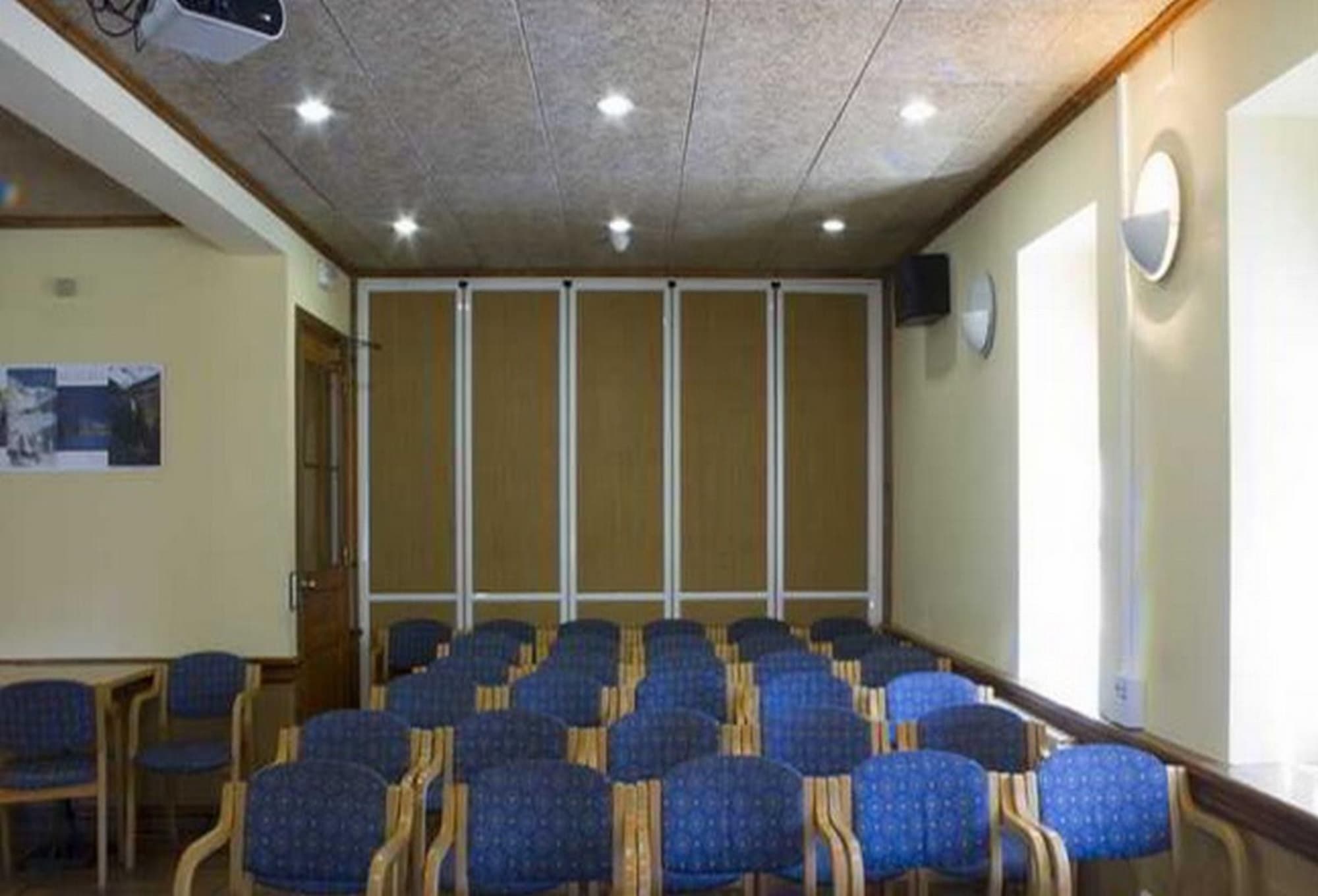 Vall De Nuria Apartamentos, Conferences