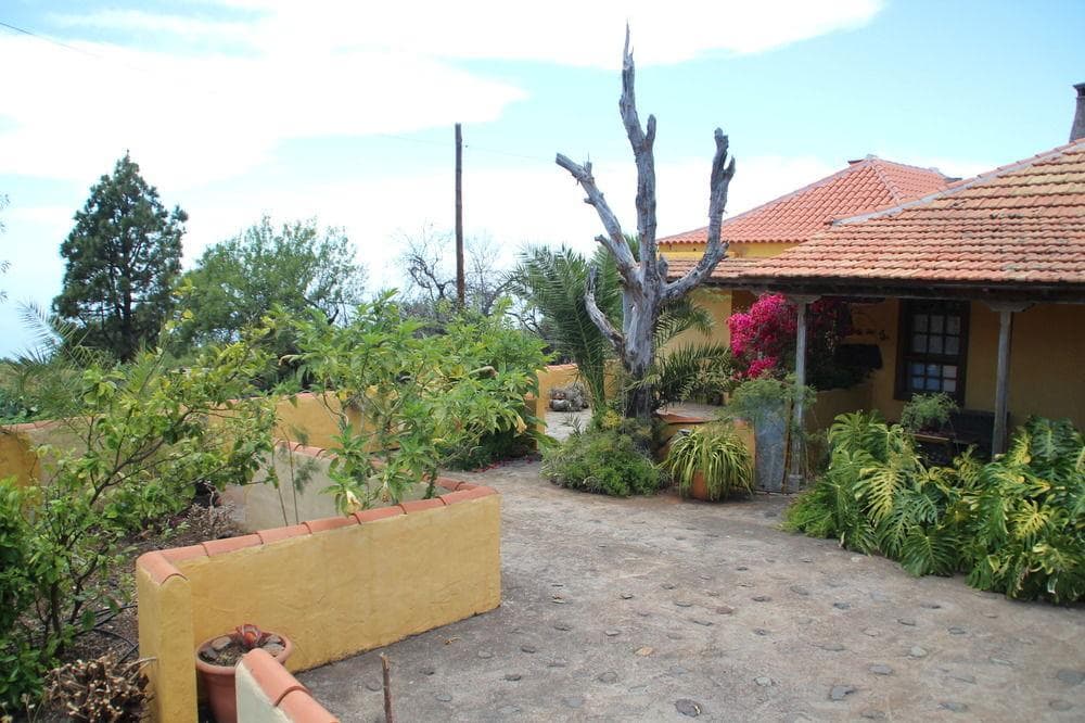 Casas Rurales Los Marantes, General view