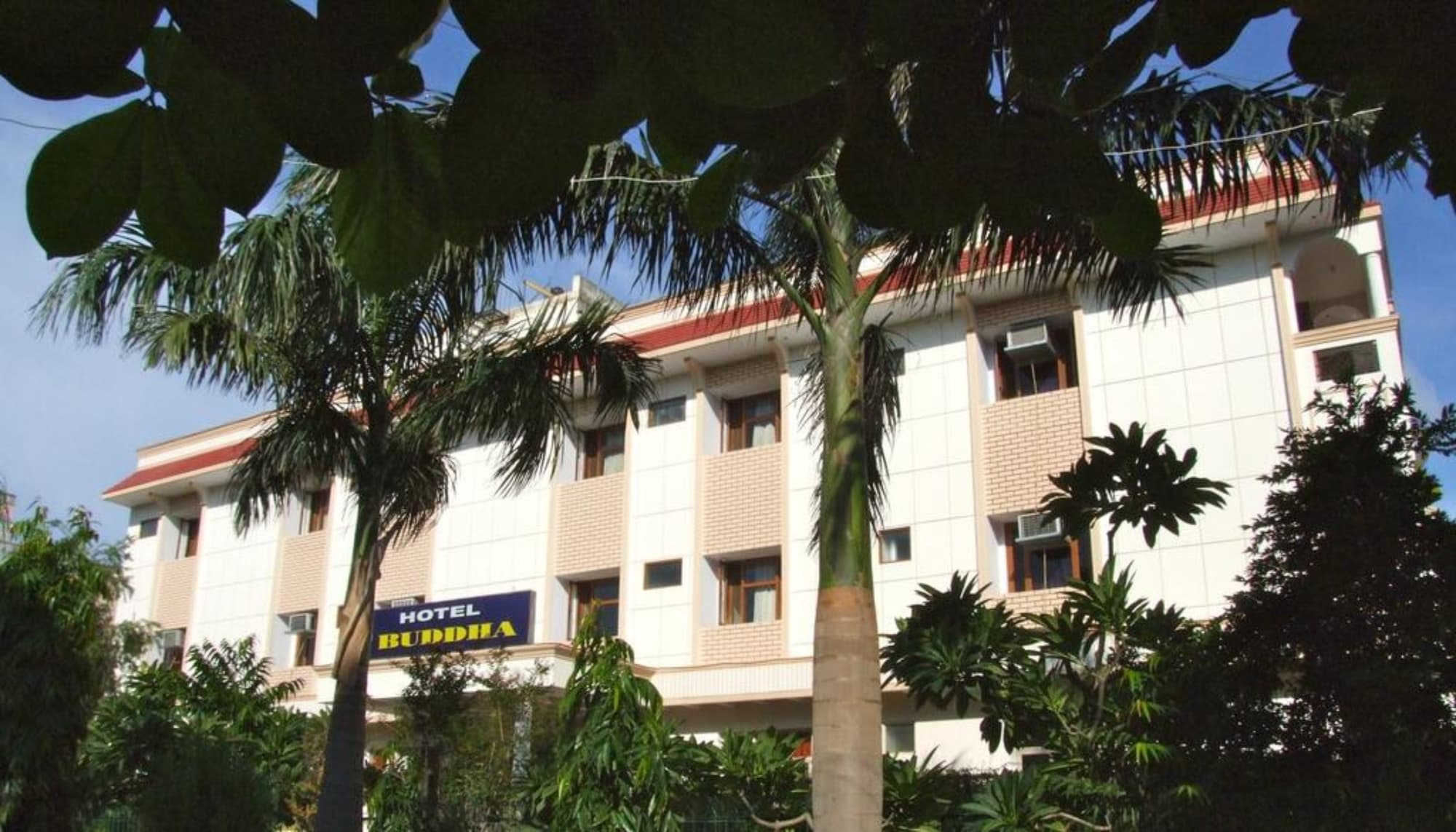 Gautam Hotel, General view