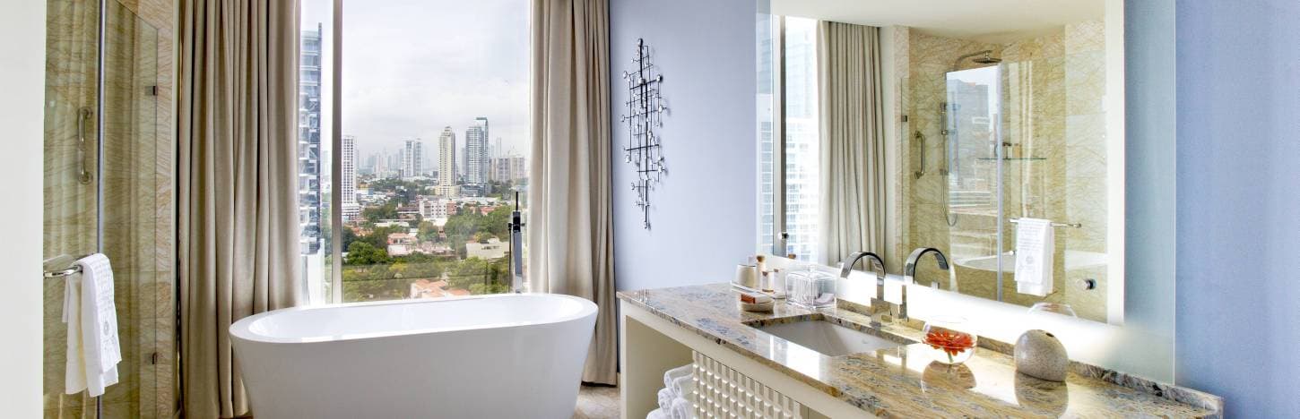 Global Hotel Panama, General view