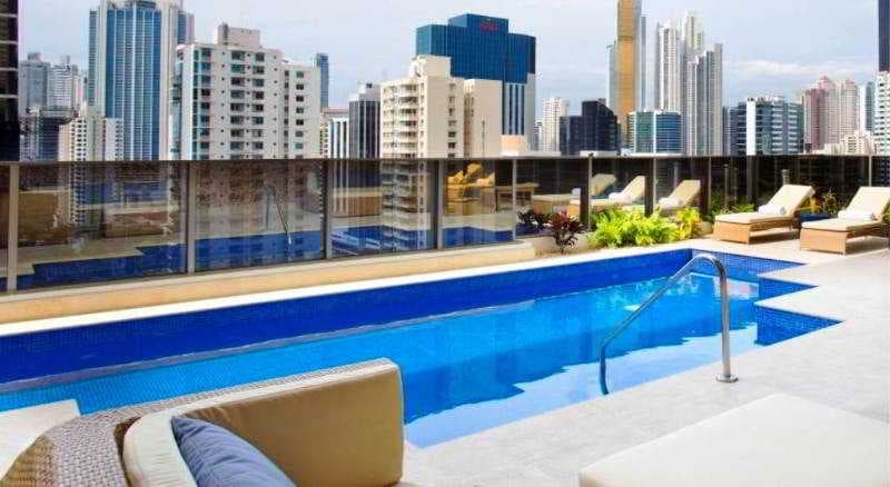 Global Hotel Panama, Pool