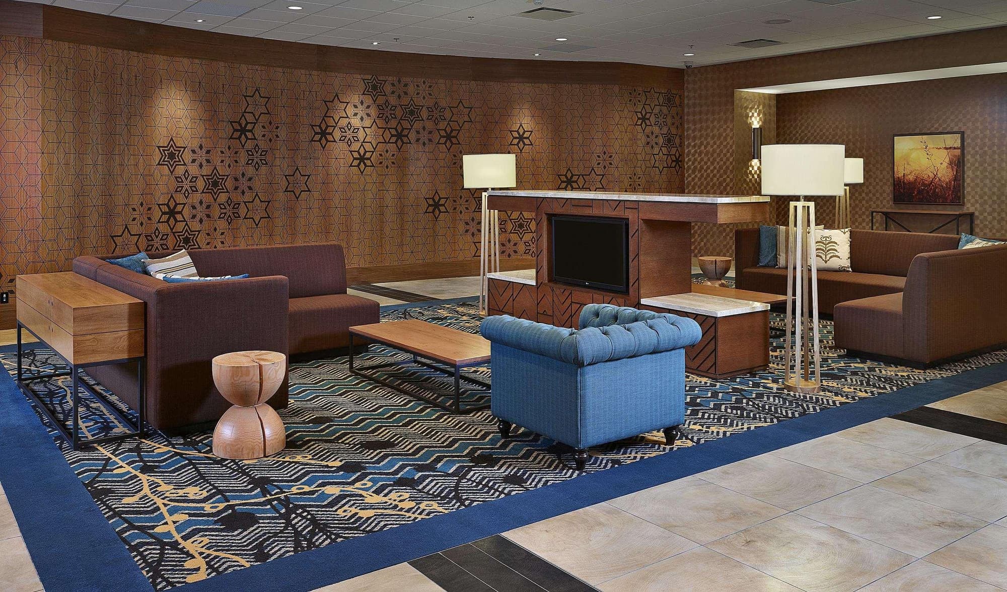 Doubletree By Hilton & Conference Center Regina, Lobby