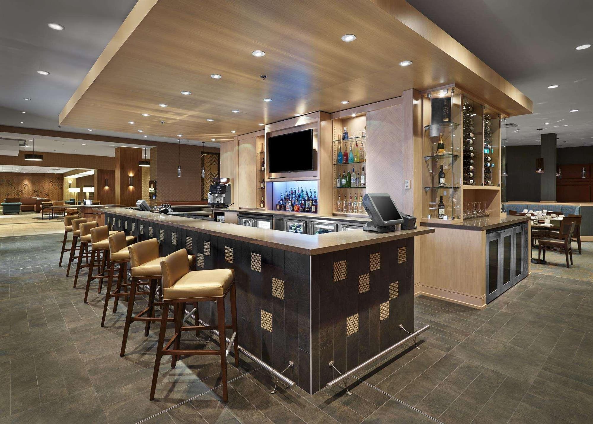 Doubletree By Hilton & Conference Center Regina, Restaurant