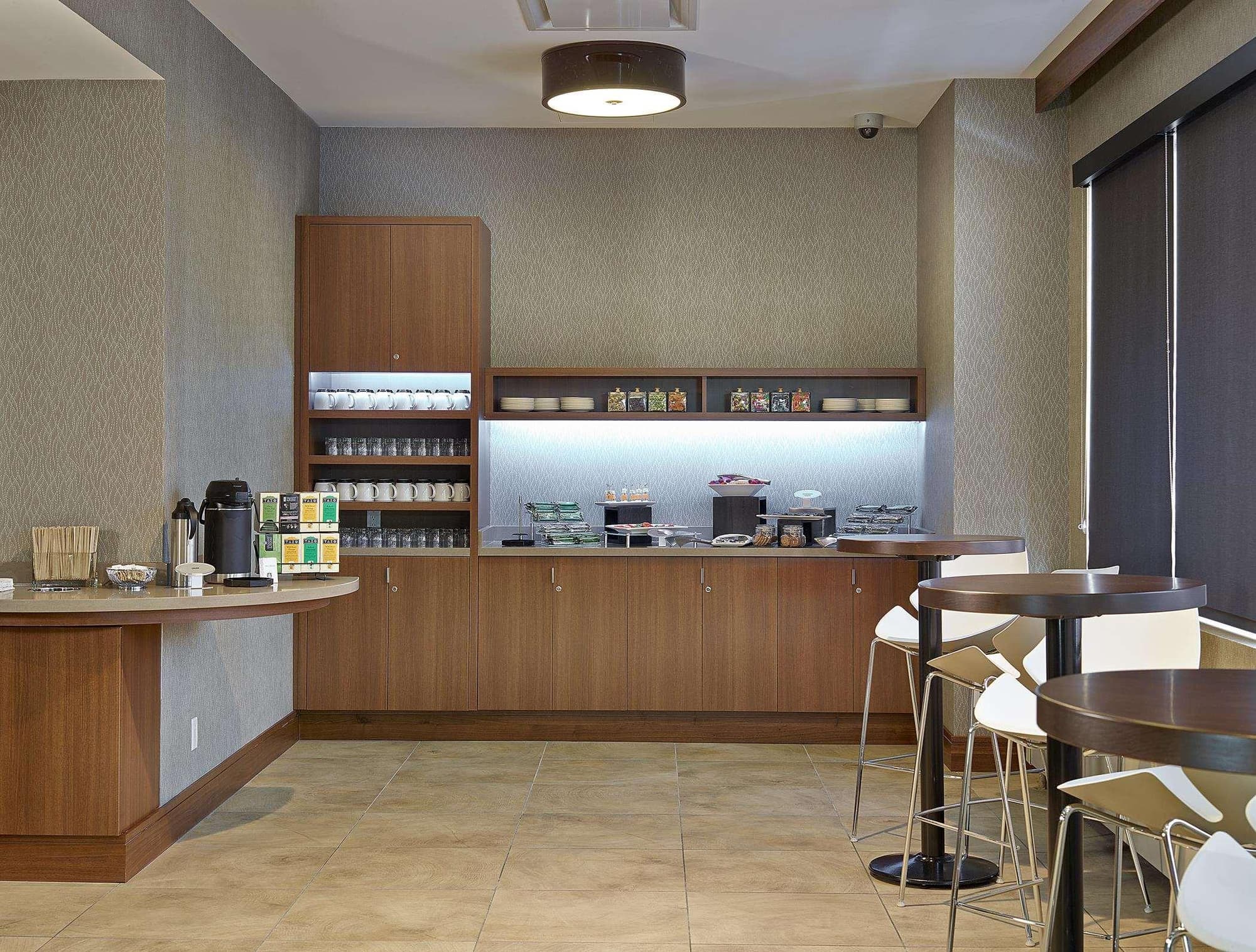 Doubletree By Hilton & Conference Center Regina, Restaurant