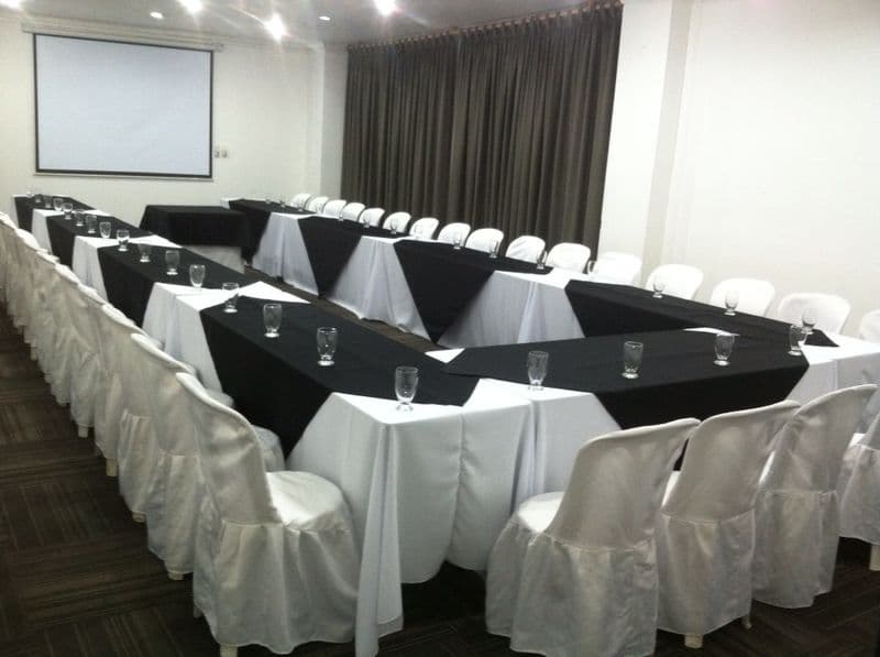 1517 Ciudad Bonita, Conferences