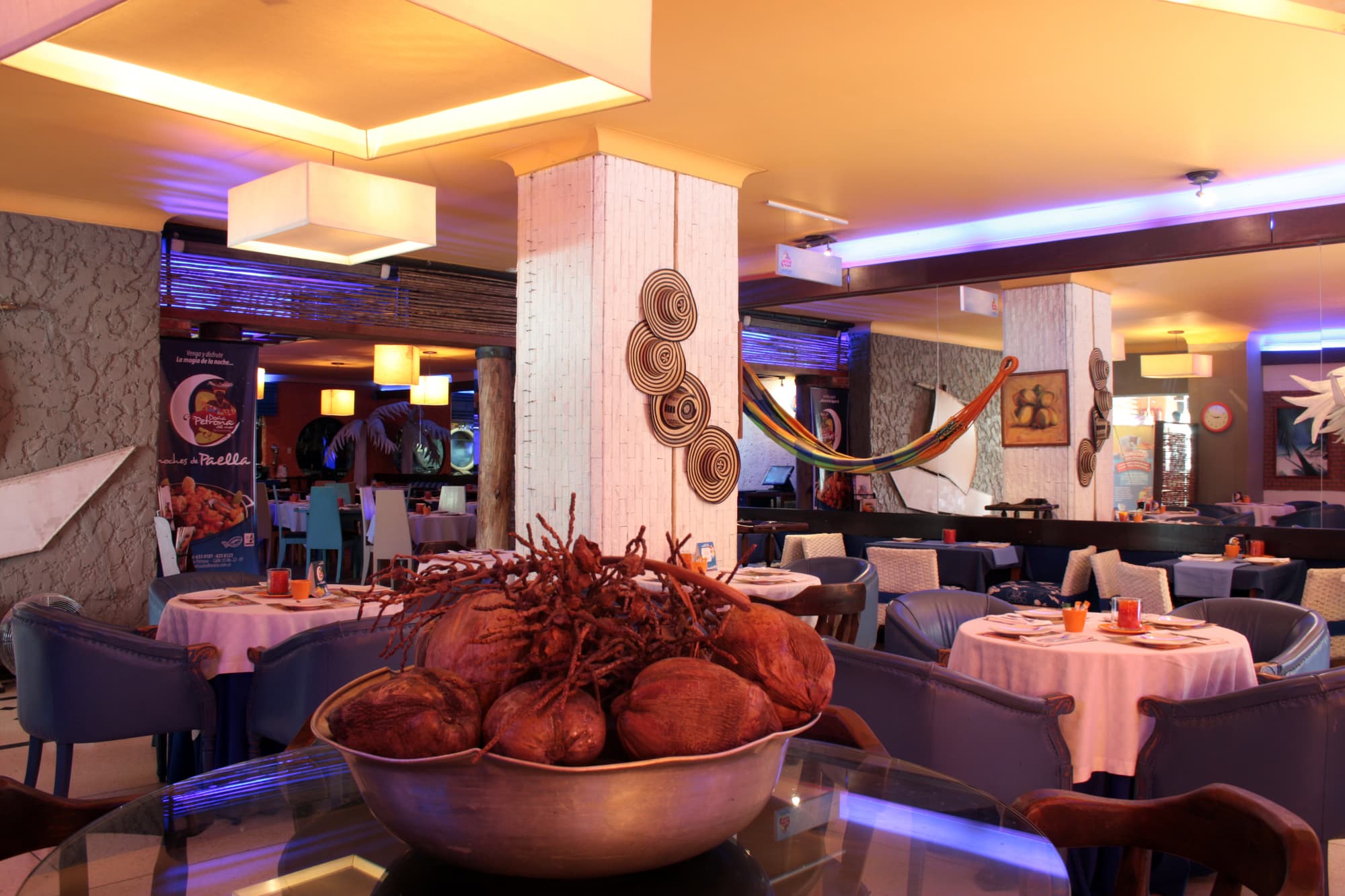 1517 Ciudad Bonita, Restaurant