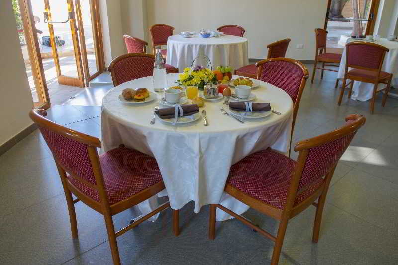 Dei Pini, Restaurant