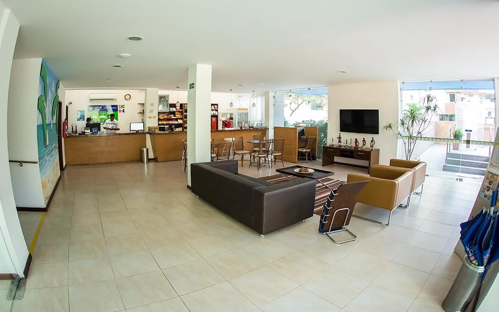 Coqueiros Express, Lobby